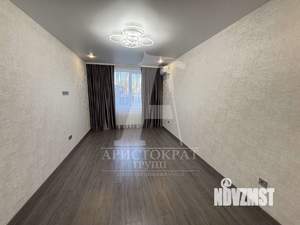 2-к квартира, вторичка, 60м2, 1/9 этаж