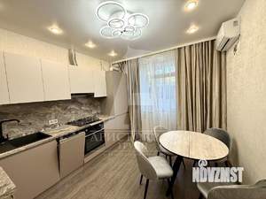 2-к квартира, вторичка, 60м2, 1/9 этаж