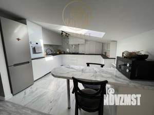 4-к квартира, вторичка, 152м2, 7/7 этаж