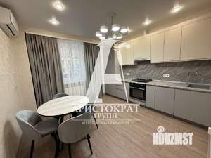3-к квартира, вторичка, 88м2, 1/9 этаж