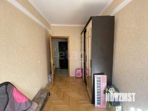 4-к квартира, вторичка, 60м2, 3/5 этаж