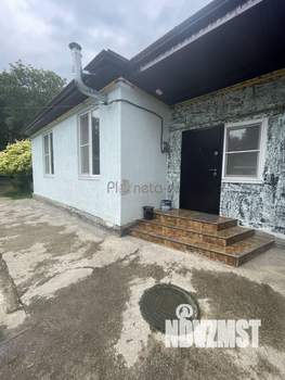 2-к квартира, вторичка, 38м2, 1/1 этаж