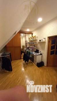 3-к квартира, вторичка, 110м2, 6/6 этаж