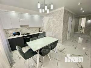 2-к квартира, вторичка, 64м2, 3/8 этаж