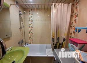 3-к квартира, вторичка, 74м2, 2/5 этаж