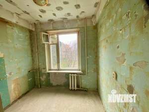 4-к квартира, вторичка, 58м2, 2/5 этаж