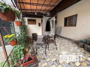 3-к квартира, вторичка, 71м2, 1/1 этаж