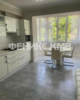 2-к квартира, вторичка, 76м2, 2/5 этаж