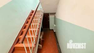 2-к квартира, вторичка, 38м2, 1/4 этаж