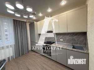 3-к квартира, вторичка, 88м2, 1/9 этаж