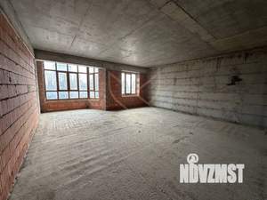 3-к квартира, вторичка, 127м2, 2/8 этаж