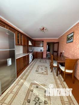 3-к квартира, вторичка, 102м2, 2/7 этаж