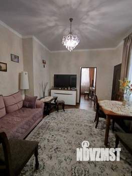 3-к квартира, вторичка, 77м2, 2/2 этаж