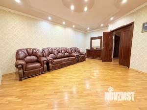 3-к квартира, вторичка, 95м2, 2/6 этаж