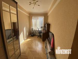 4-к квартира, вторичка, 60м2, 3/5 этаж