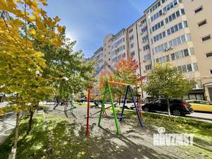3-к квартира, вторичка, 121м2, 8/8 этаж
