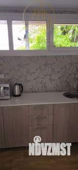 2-к квартира, вторичка, 52м2, 1/1 этаж
