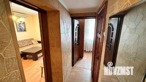 2-к квартира, вторичка, 38м2, 1/4 этаж